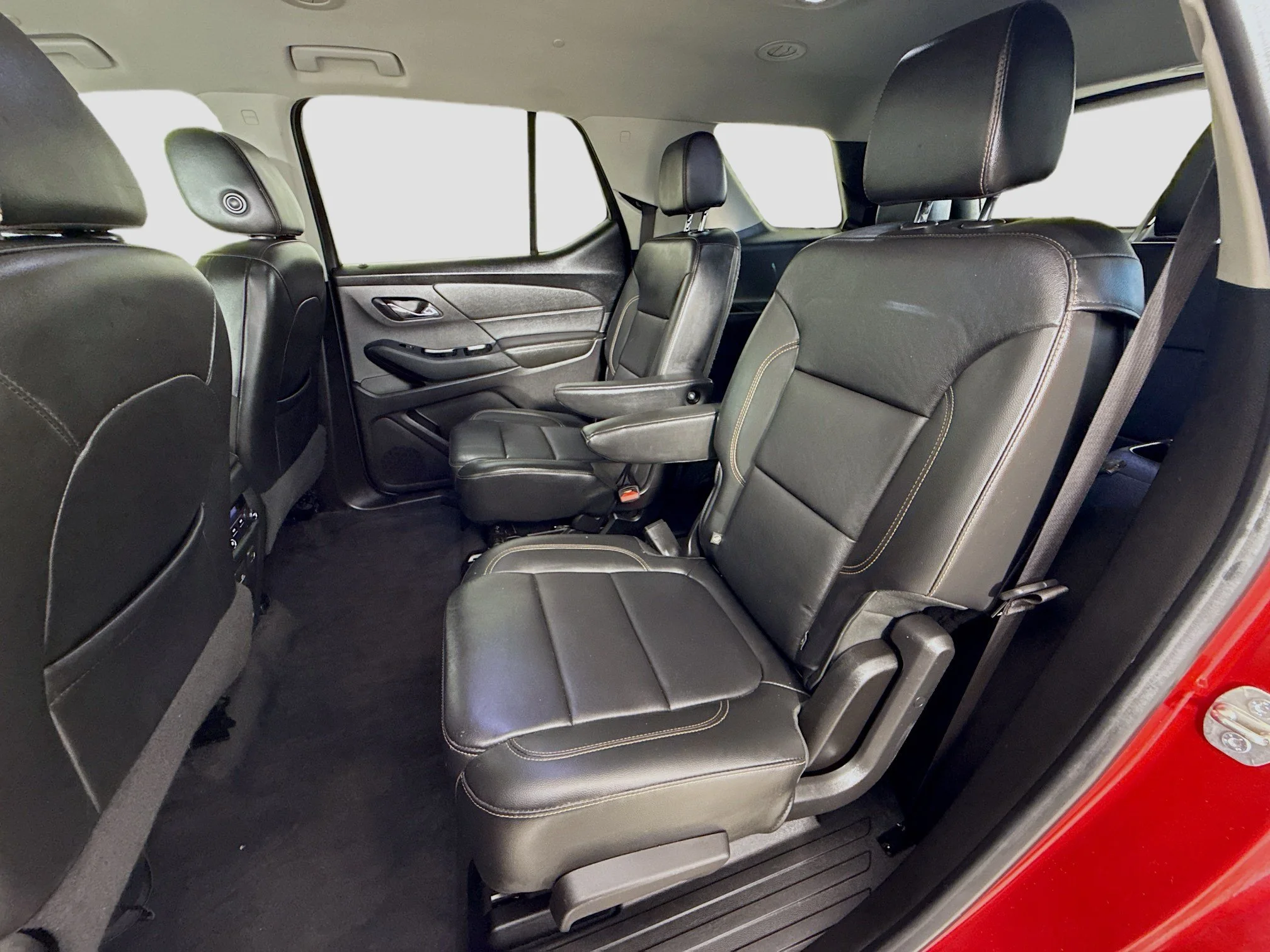 Used 2019 CAJUN RED TINTCOAT Chevrolet RS image 26
