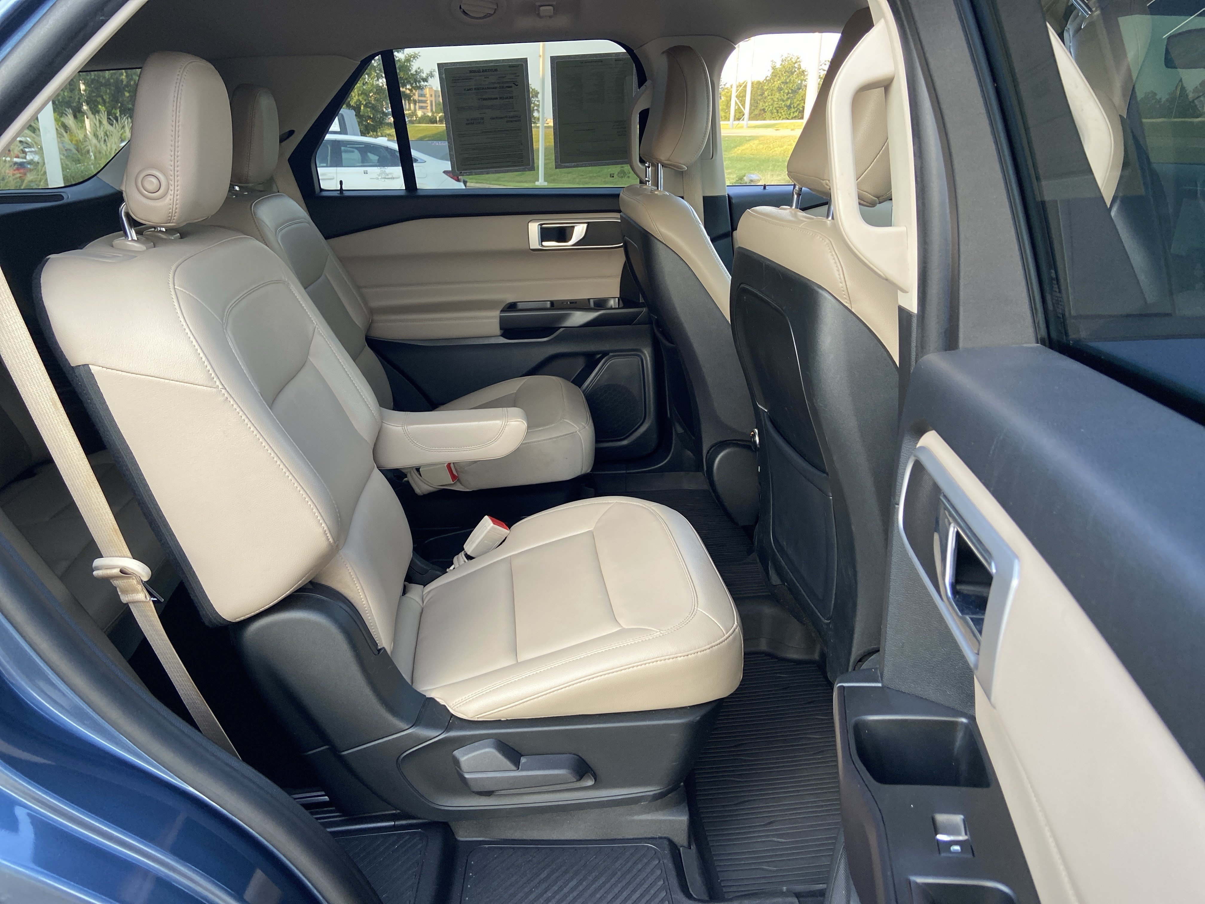Used 2020 Blue Metallic Ford XLT image 14