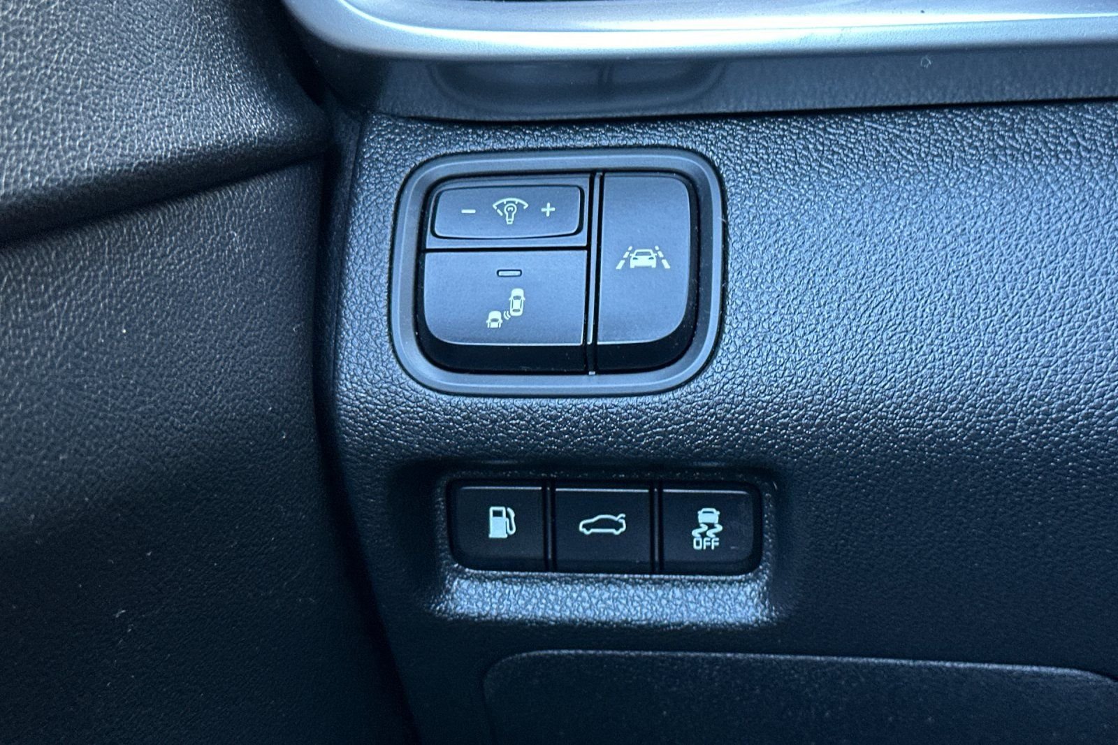 Used 2020 Blue Kia EX image 30