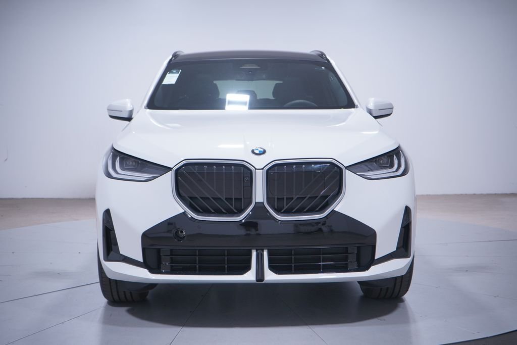 New 2026 Alpine White BMW 30 xDrive image 4