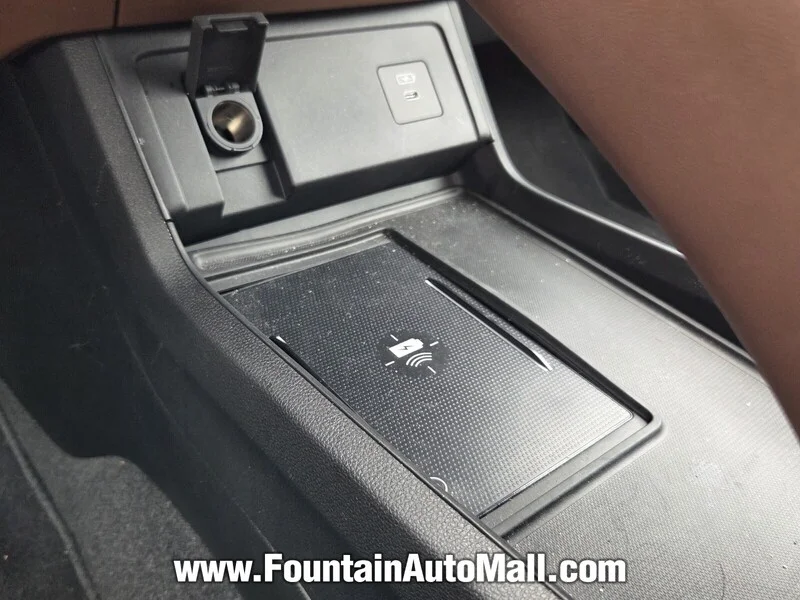 Used 2023 Platinum White Pearl Acura FWD W/TECHNOLOGY PACKAGE image 17