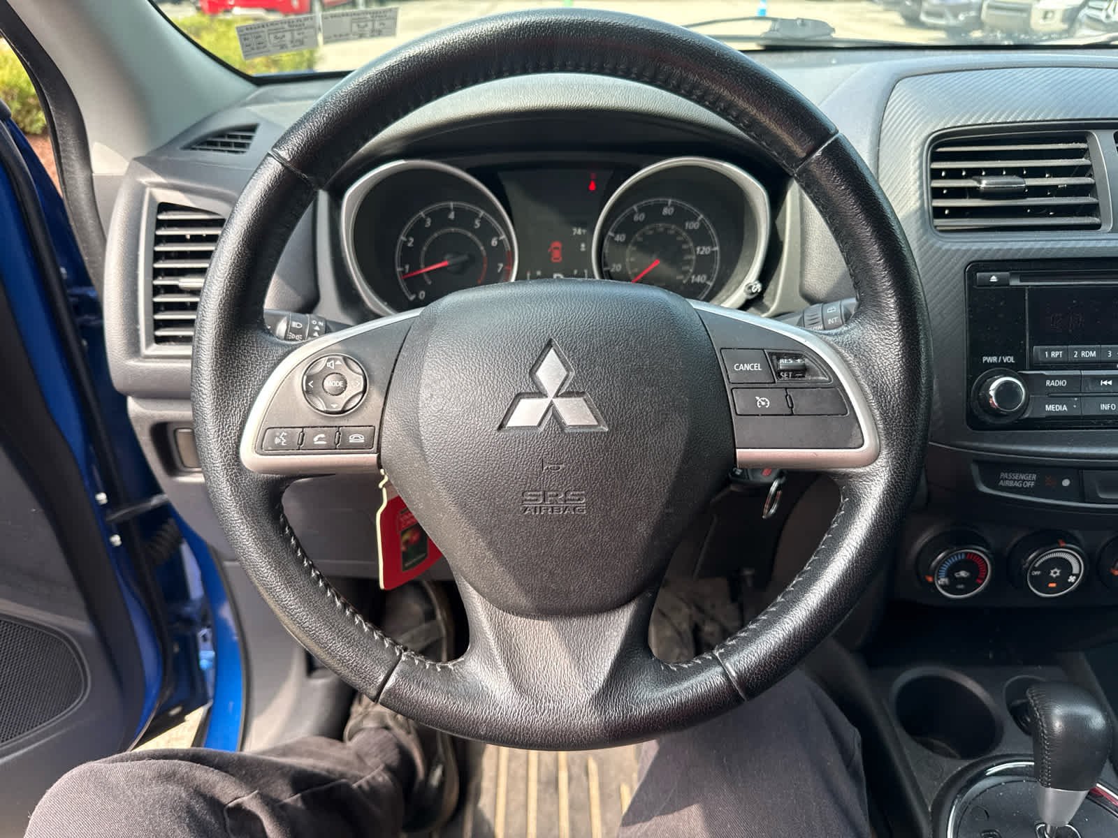 Used 2015 Octane Blue Metallic Mitsubishi 2.4 ES image 5