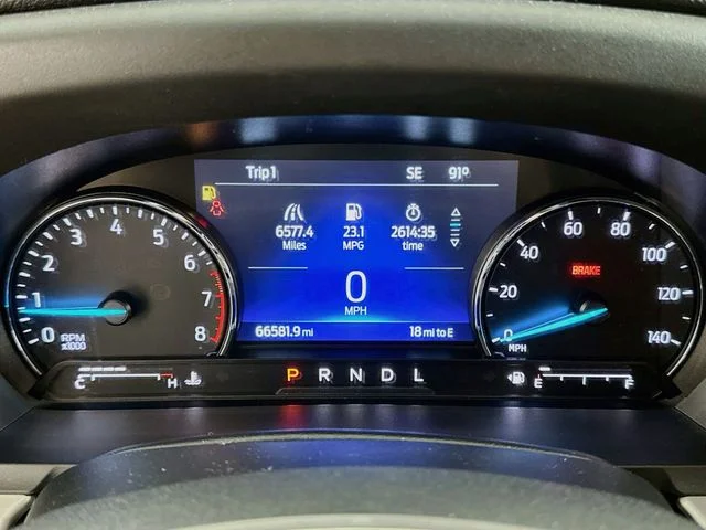 Certified Used 2022 Black Ford XLT image 18