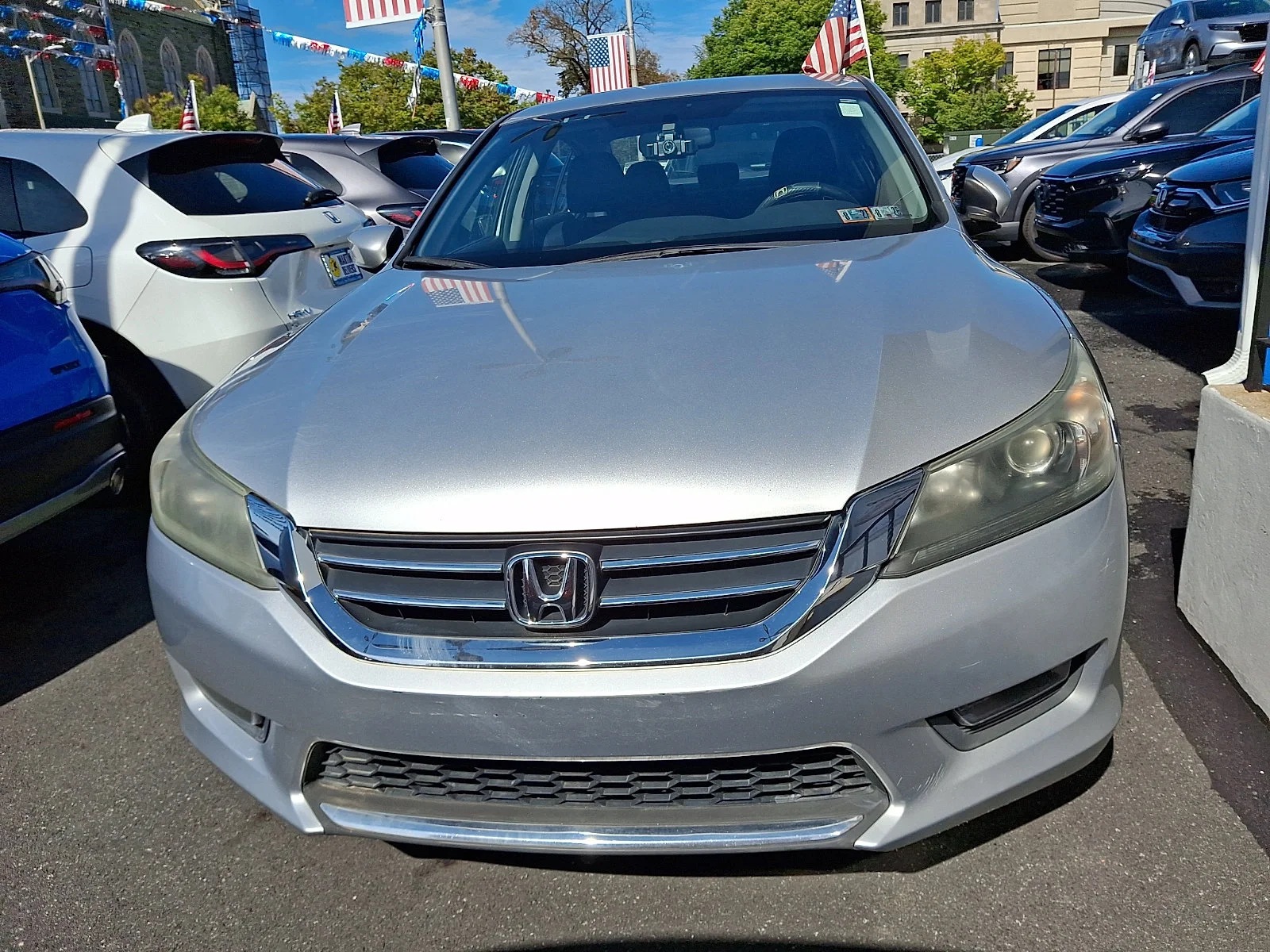 Used 2014 Alabaster Silver Metallic Honda Sport image 2