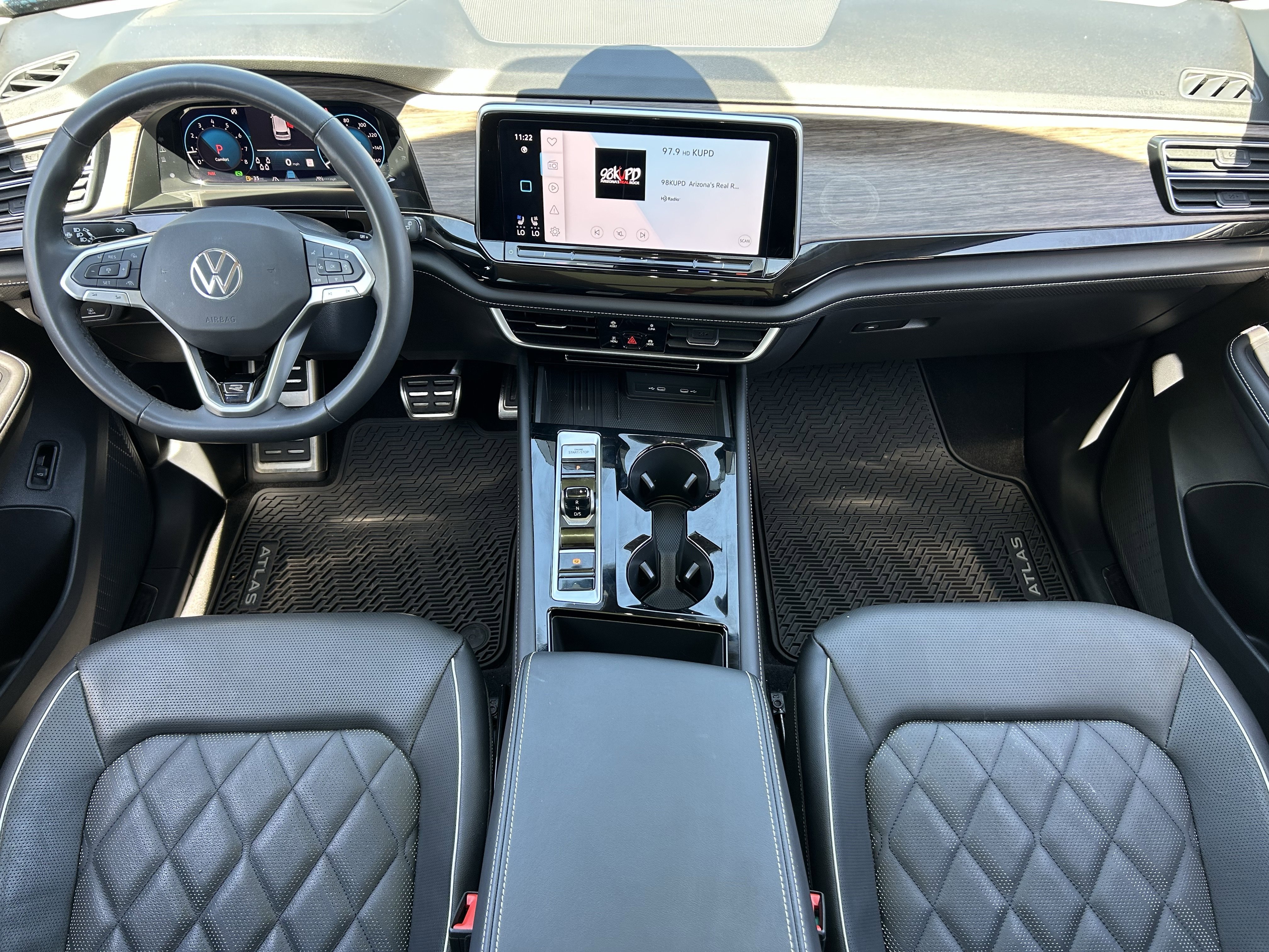 2026 Volkswagen Atlas SEL Premium R-Line - Photo 13