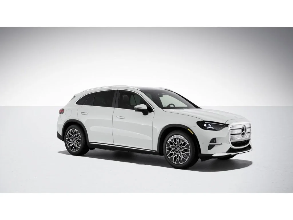 New 2027 White Mercedes-Benz GLC 400 image 12