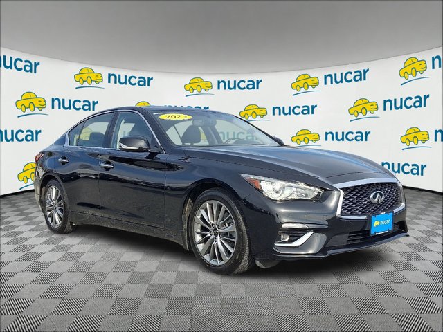 2023 INFINITI Q50 LUXE