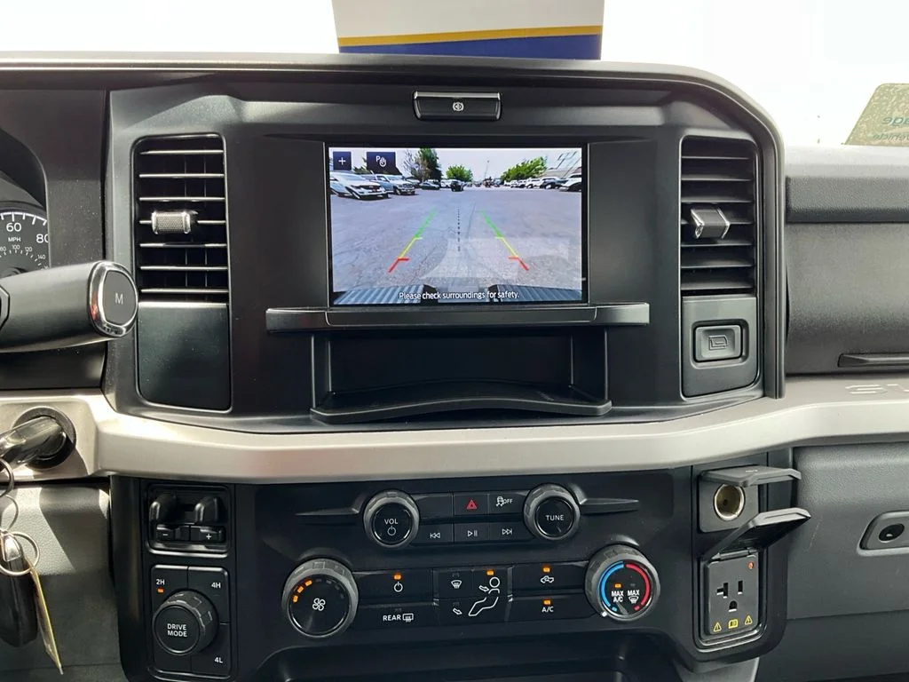 Used 2025 Agate Black Metallic Ford XLT image 22