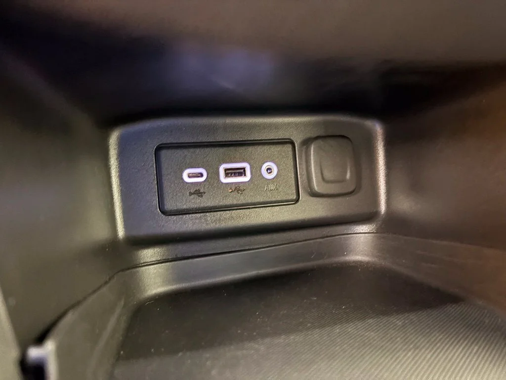 Used 2024 Black Chevrolet LT image 28