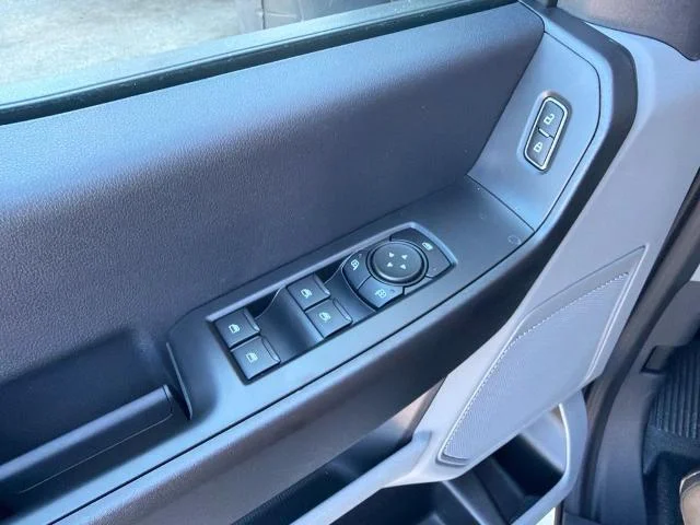 New 2027 Oxford White Ford F-350® XL image 53