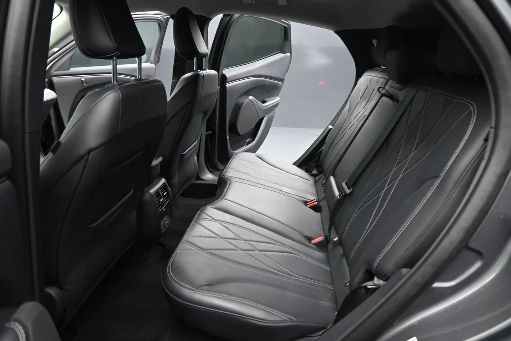 Used 2023 Gray Ford Select image 17