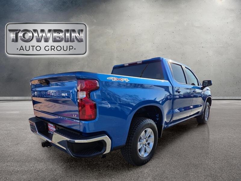 Used 2023 Blue Chevrolet LT image 4