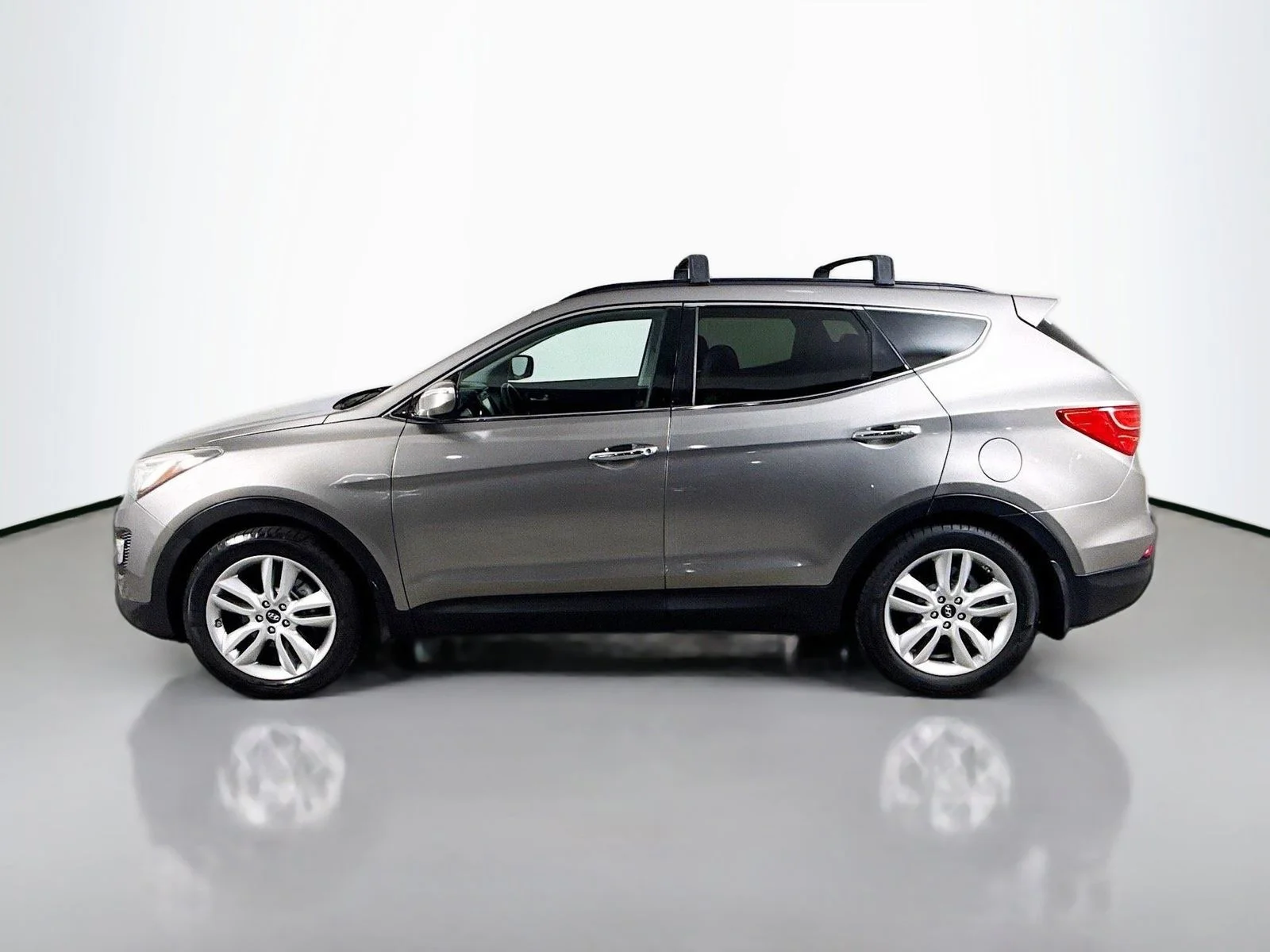 Used 2016 Gray Hyundai 2.0T image 4