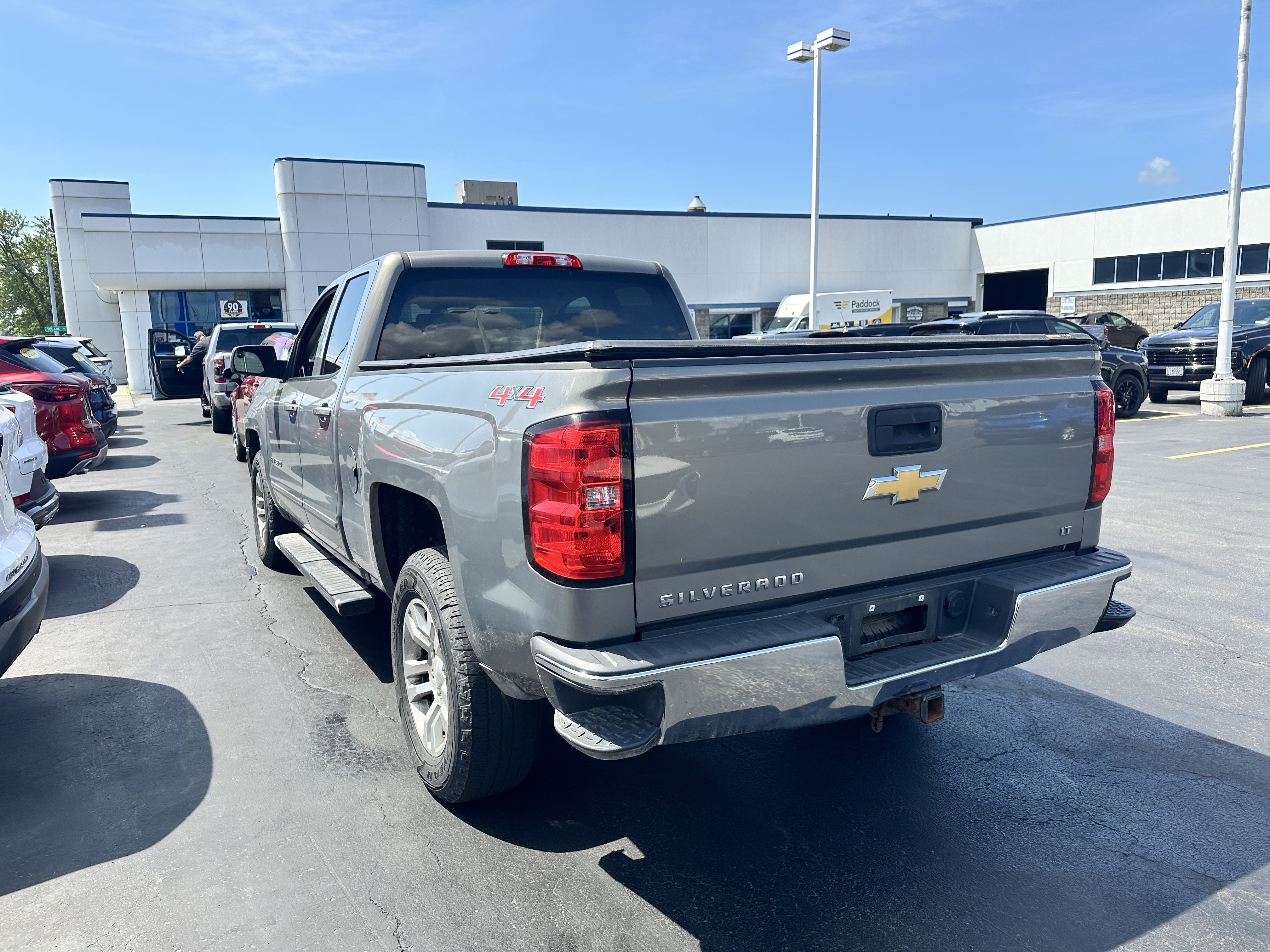 Used 2017 PEPPERDUST METALLIC Chevrolet LT image 6