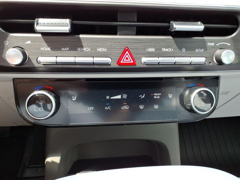 New 2027 Blue Hyundai SEL FWD image 20