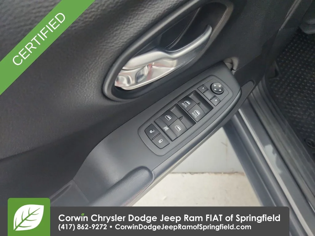 Used 2022 Gray Jeep Trailhawk image 20