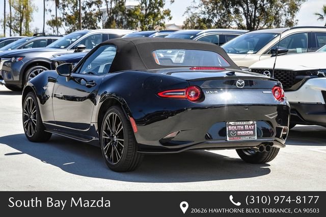 New 2026 Jet Black Mica Mazda Club image 6