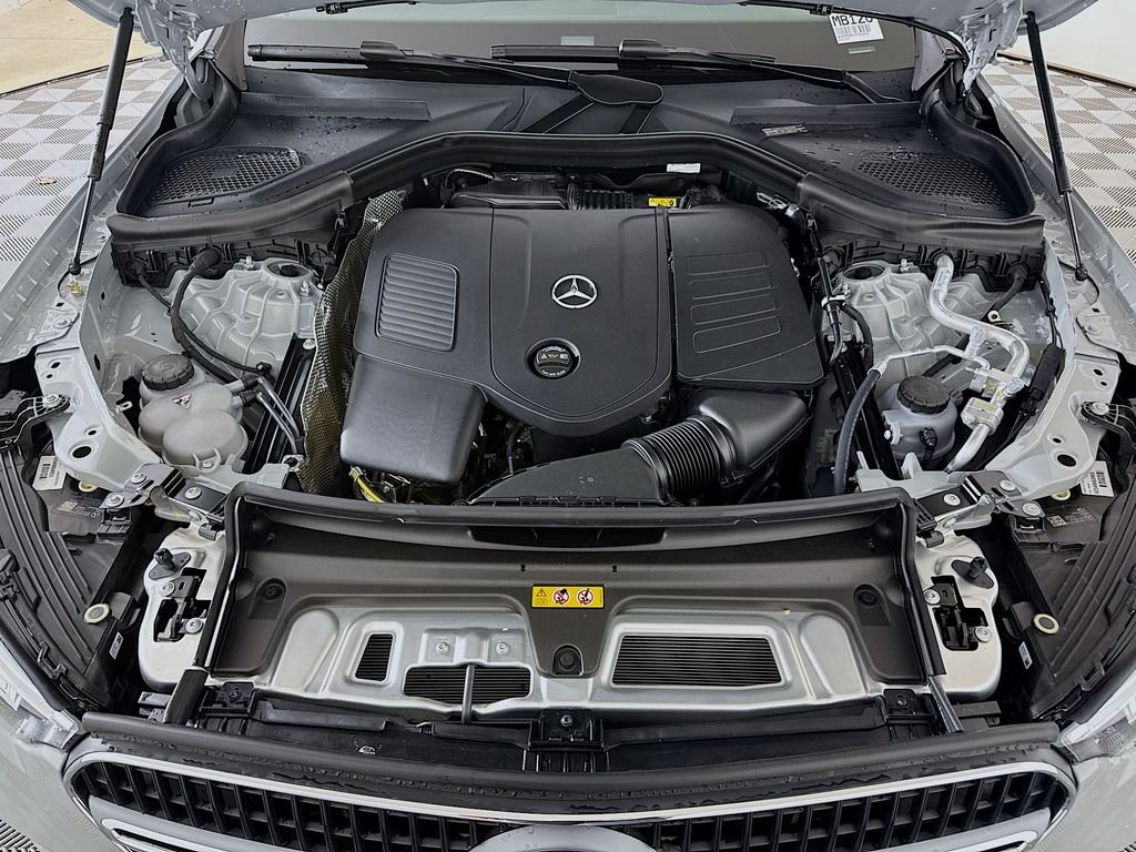 New 2026 MANUFAKTUR Alpine Grey Mercedes-Benz GLC 300 image 31