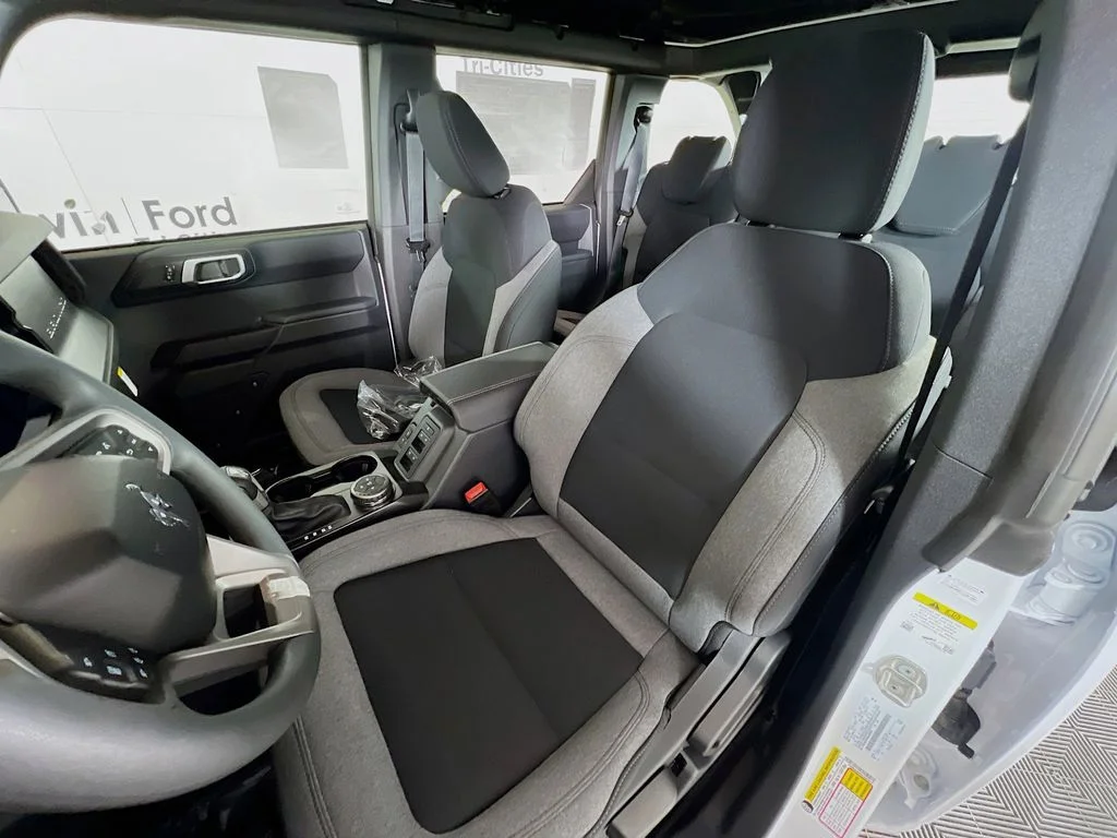 New 2025 Oxford White Ford Base image 22