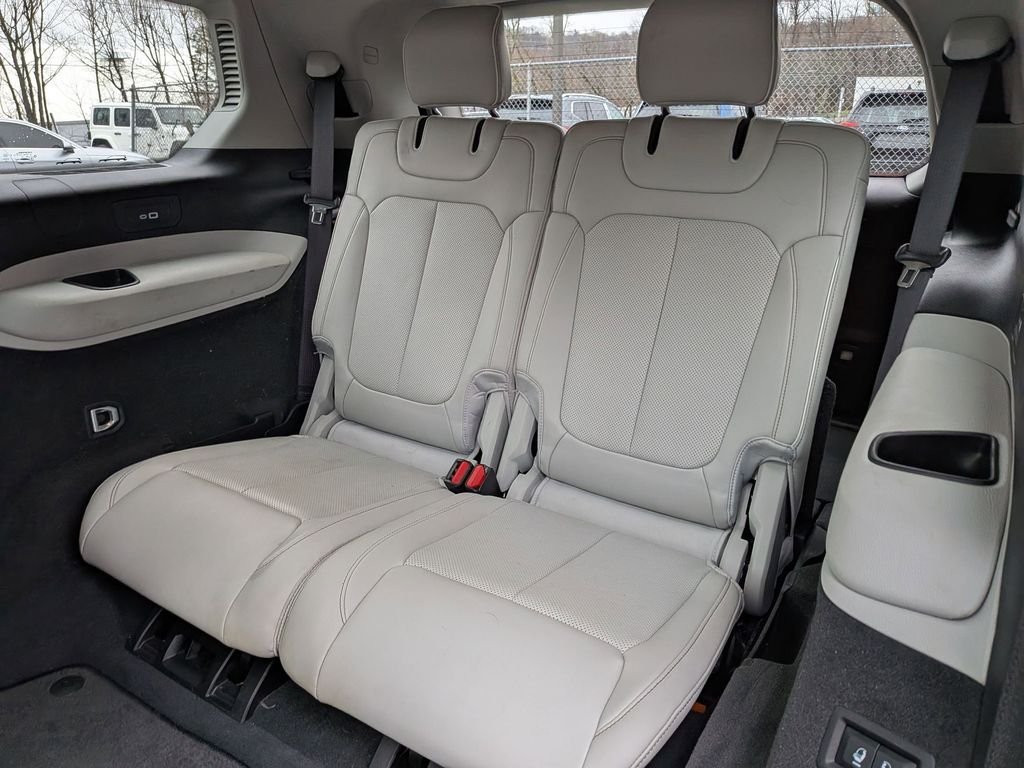 Used 2023 Black Jeep Overland image 30