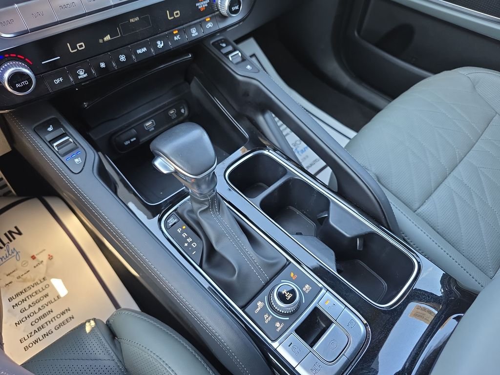 Used 2023 Black Kia SX-Prestige X-Pro image 24