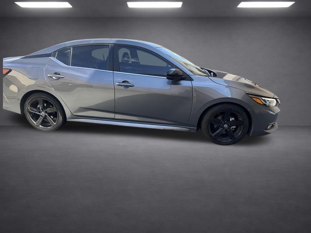 Used 2023 Gray Nissan SR image 13
