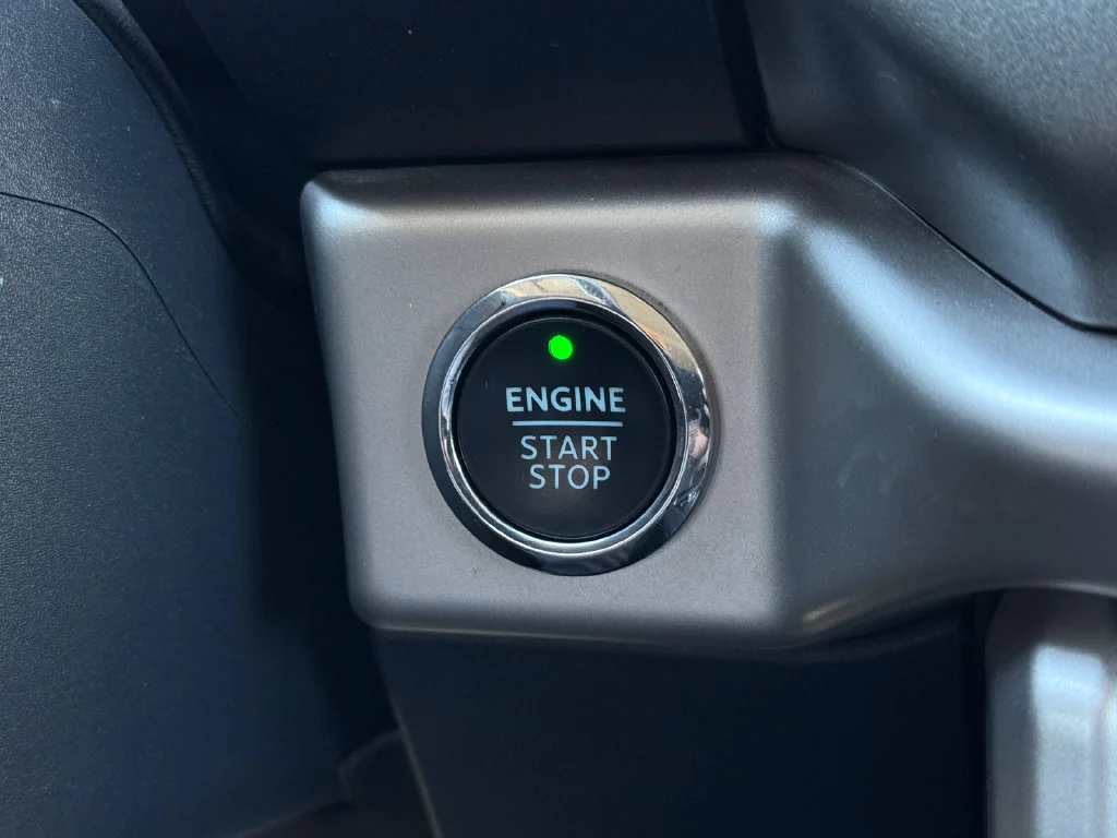 Used 2024 Silver Ford XLT image 31