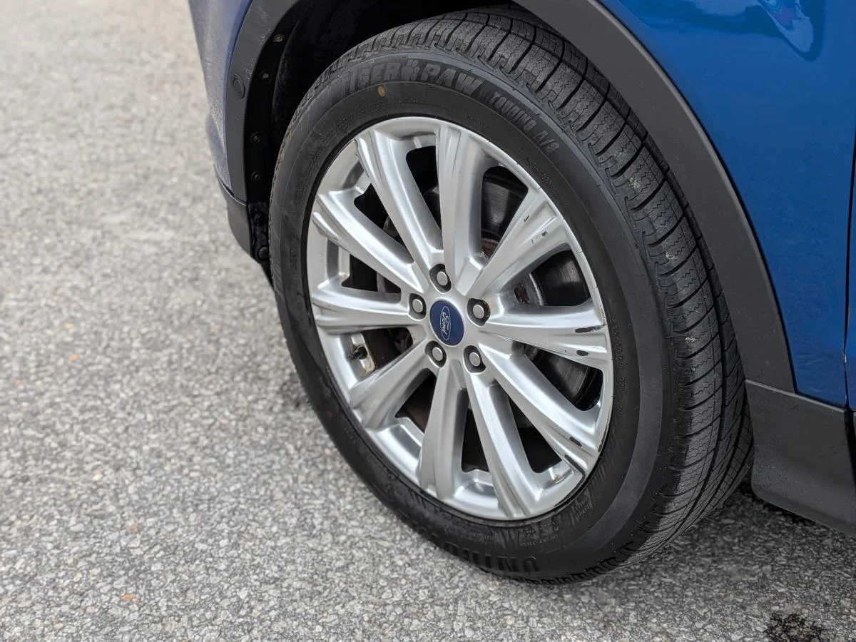 Used 2017 Blue Ford 4wd 4dr Titanium image 10