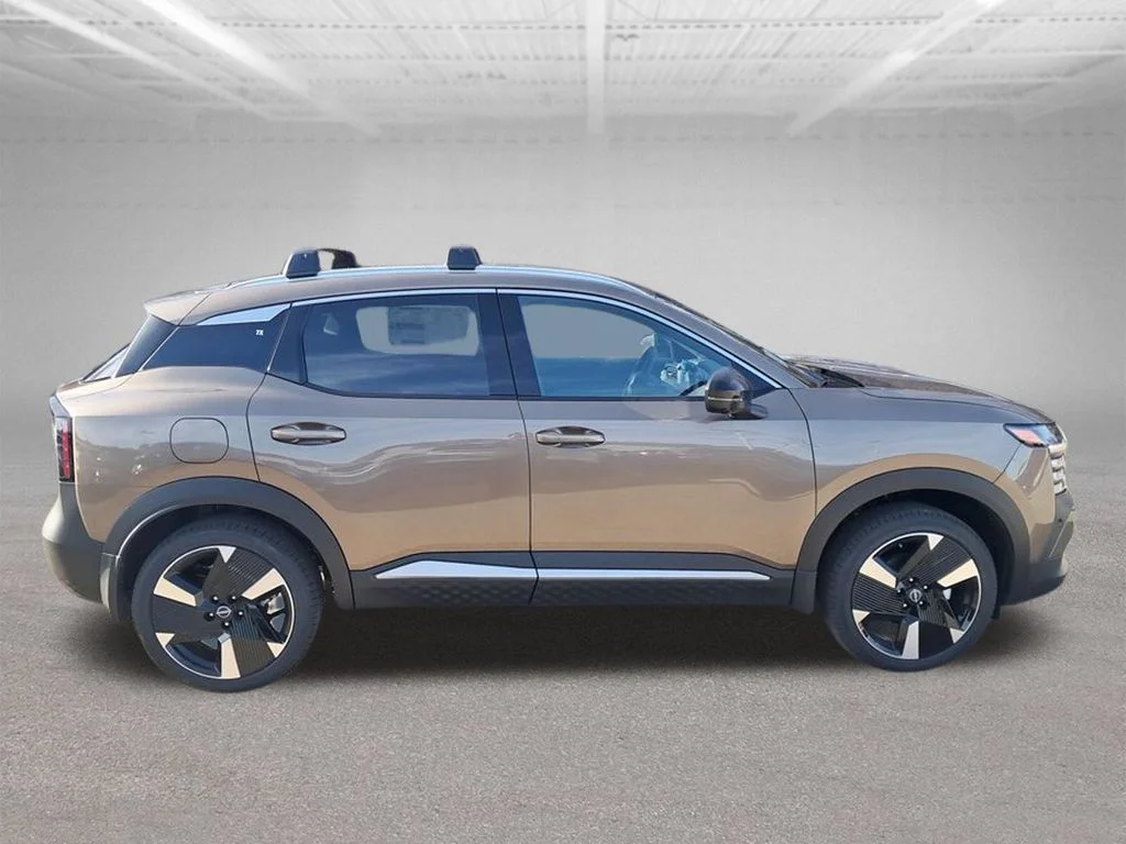New 2026 Brown Nissan SR image 7