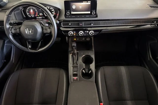 Used 2022 Platinum White Pearl Honda Sport image 18