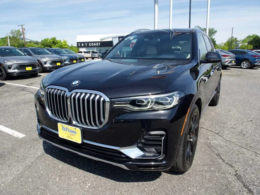 2019 BMW X7 xDrive40i's photo
