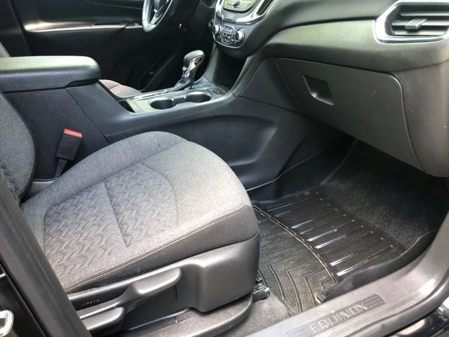 Used 2023 Mosaic Black Metallic Chevrolet LT image 16