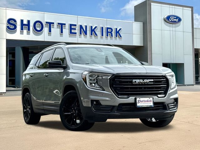 Used 2024 Silver GMC SLT image 1