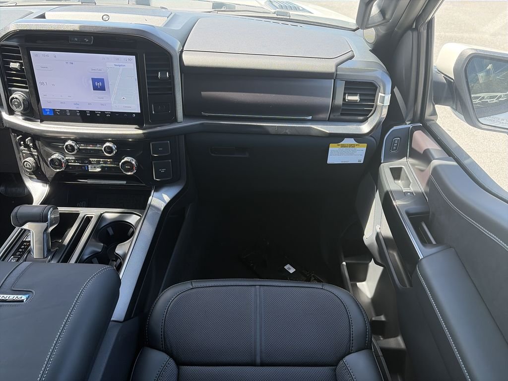 New 2026 Star White Metallic Tri-Coat Ford Platinum® image 16