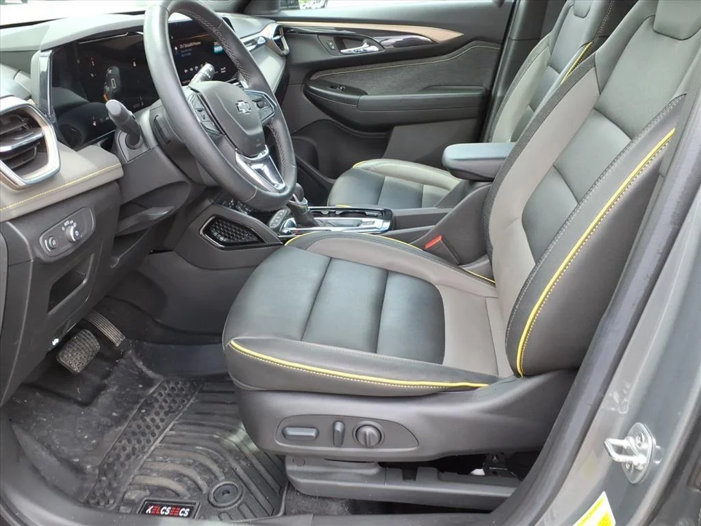 Used 2024 Sterling Gray Metallic Chevrolet ACTIV image 11