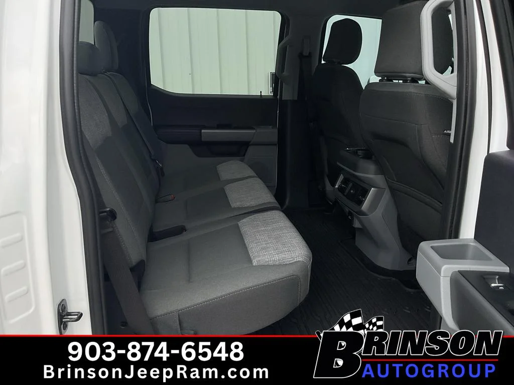 Used 2026 OXFORD WHITE Ford XLT image 19