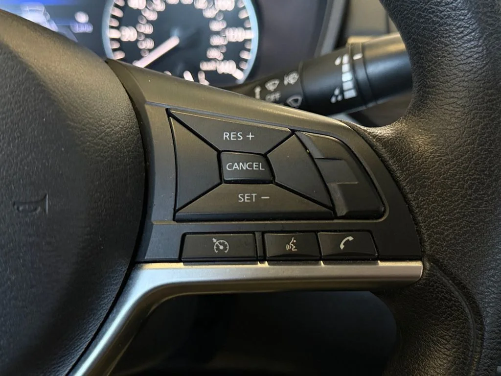 Used 2023 Gray Nissan 2.5 SV image 31