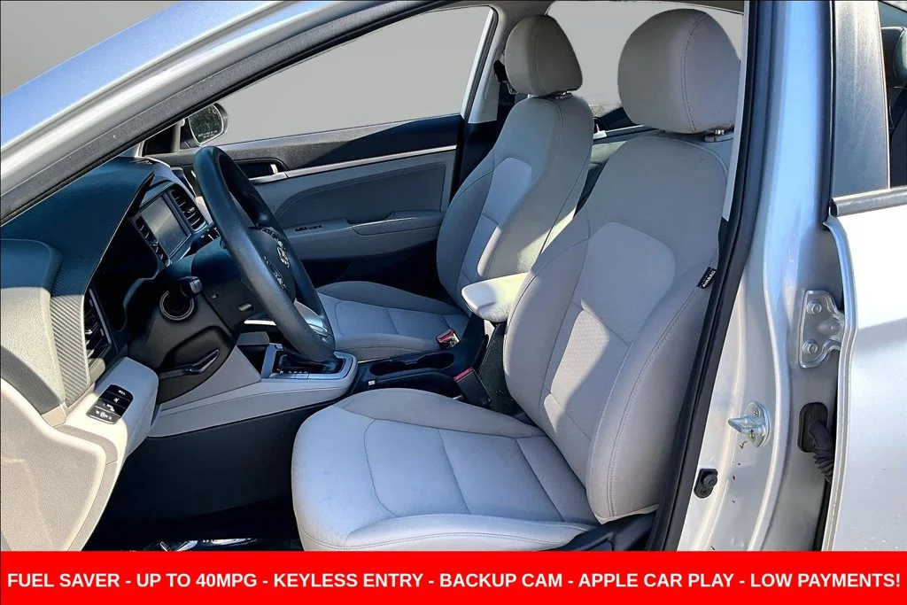 Used 2020 Silver Hyundai SEL image 23