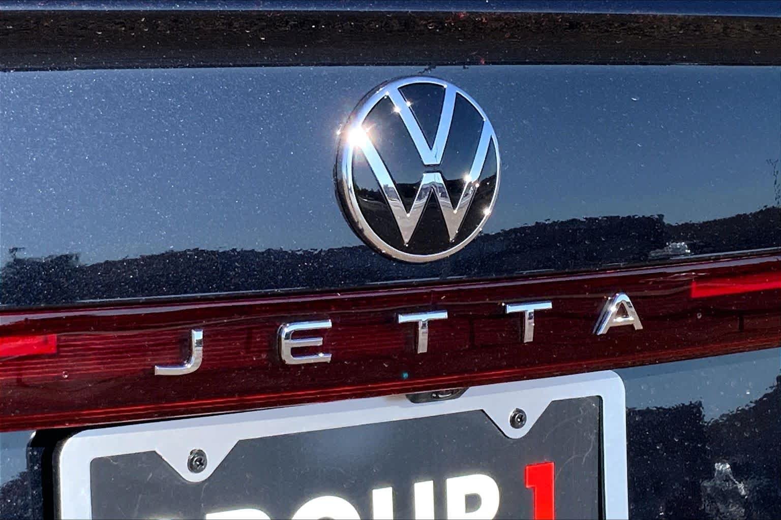 New 2026 Deep Black Pearl Volkswagen S image 15