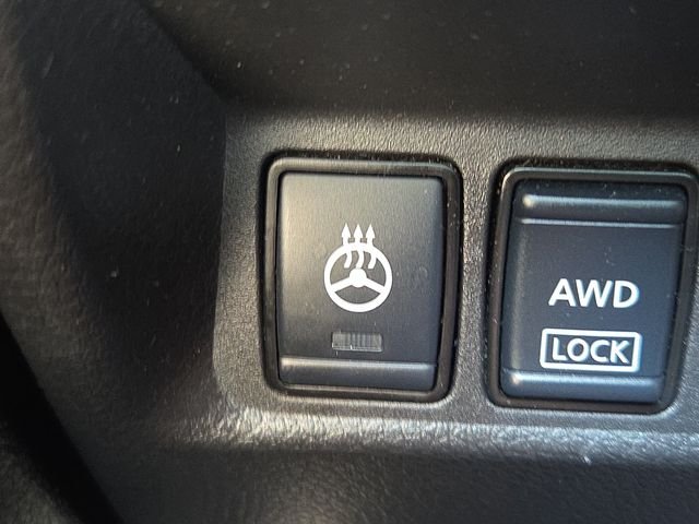 Used 2022 Black Nissan SV image 12
