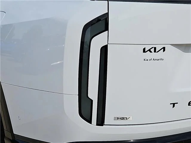 New 2027 Glacial White KIA X-Line SX All-Wheel Drive image 7