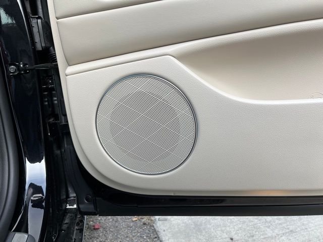 New 2024 Black Genesis 3.5T image 25
