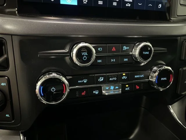 New 2026 Agate Black Metallic Ford XLT image 20