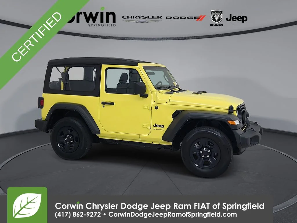 2022 Jeep Wrangler Sport's photo
