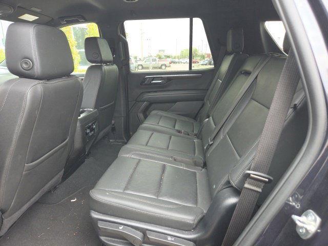 Used 2025 Gray Chevrolet LT image 3