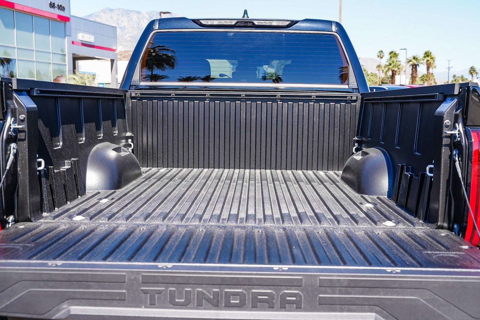 2025 Toyota Tundra SR5 - Photo 12