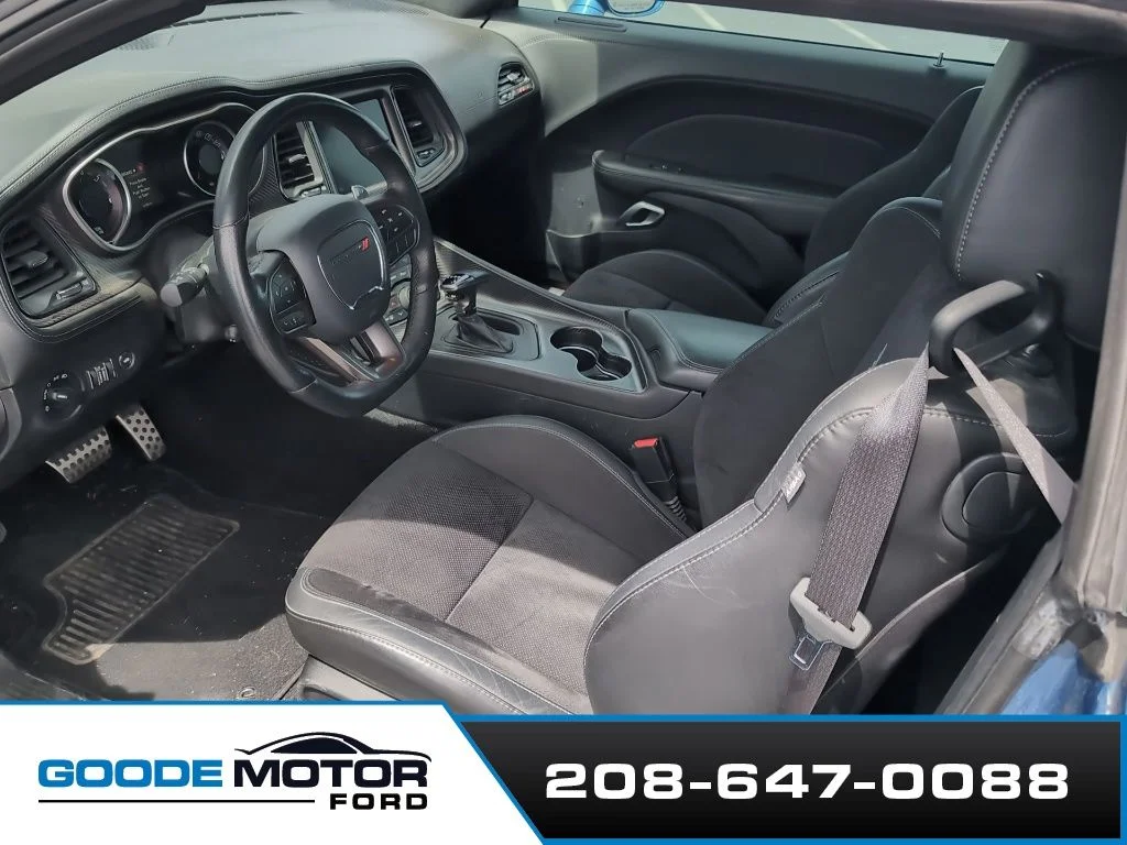 Used 2020 Blue Dodge R/T Scat Pack Widebody image 7