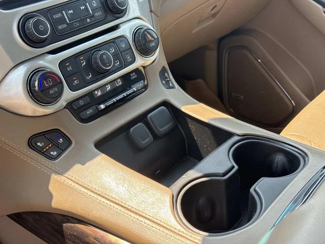 Used 2019 Red GMC SLT image 38