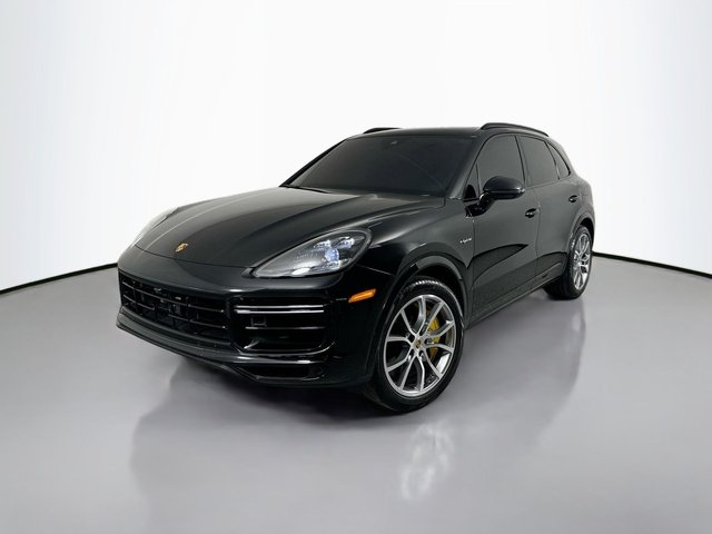 2023 Porsche Cayenne E-Hybrid Turbo S