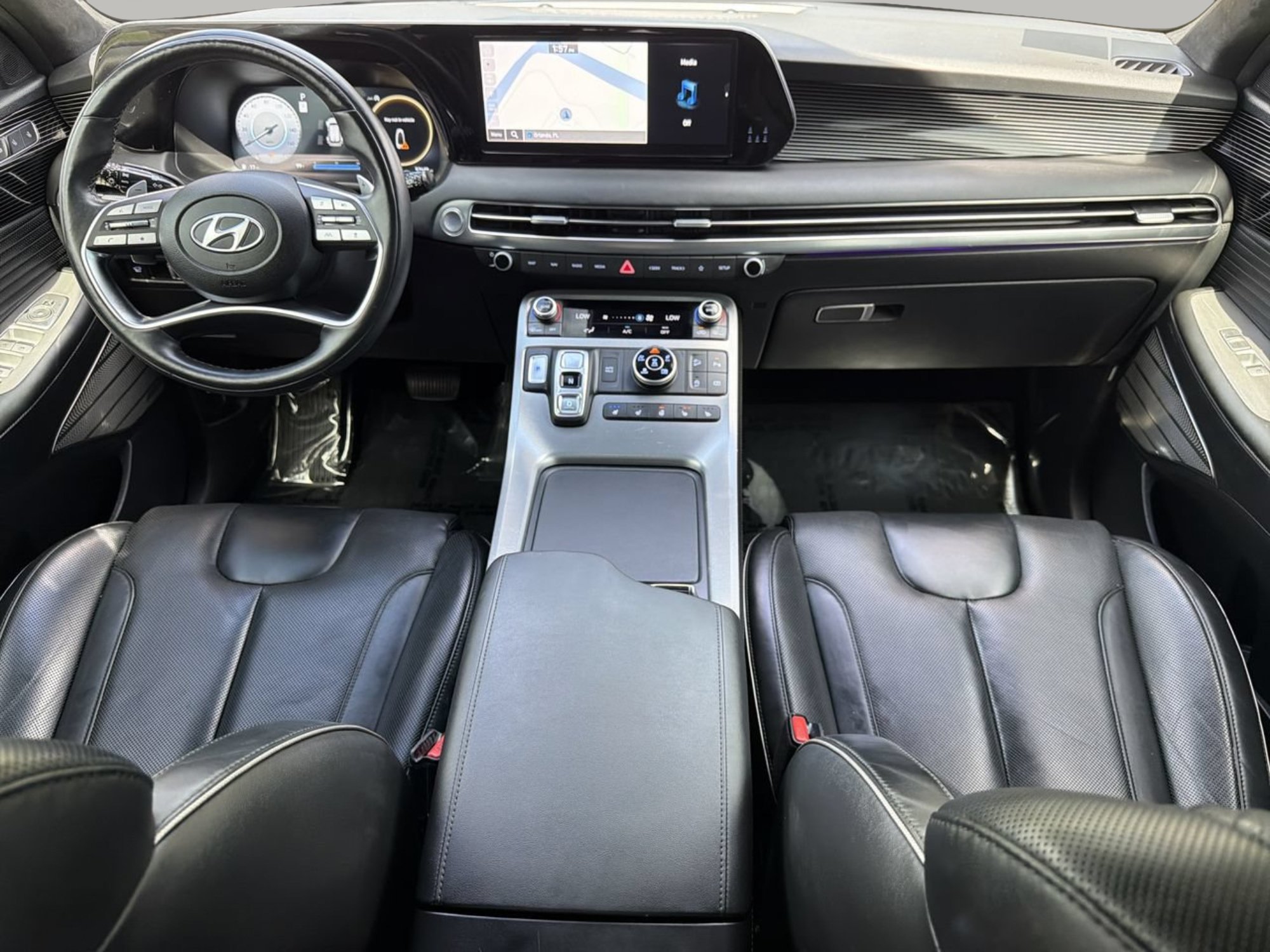 Used 2024 Moonlight Cloud Hyundai Calligraphy image 10